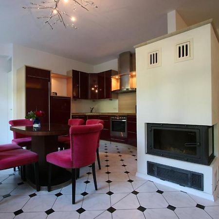 Apartmenthaus Albrechtsburg Bad Schandau Rum bild