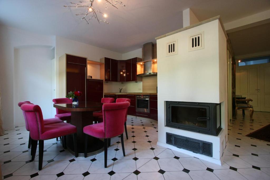 Apartmenthaus Albrechtsburg Bad Schandau Rum bild