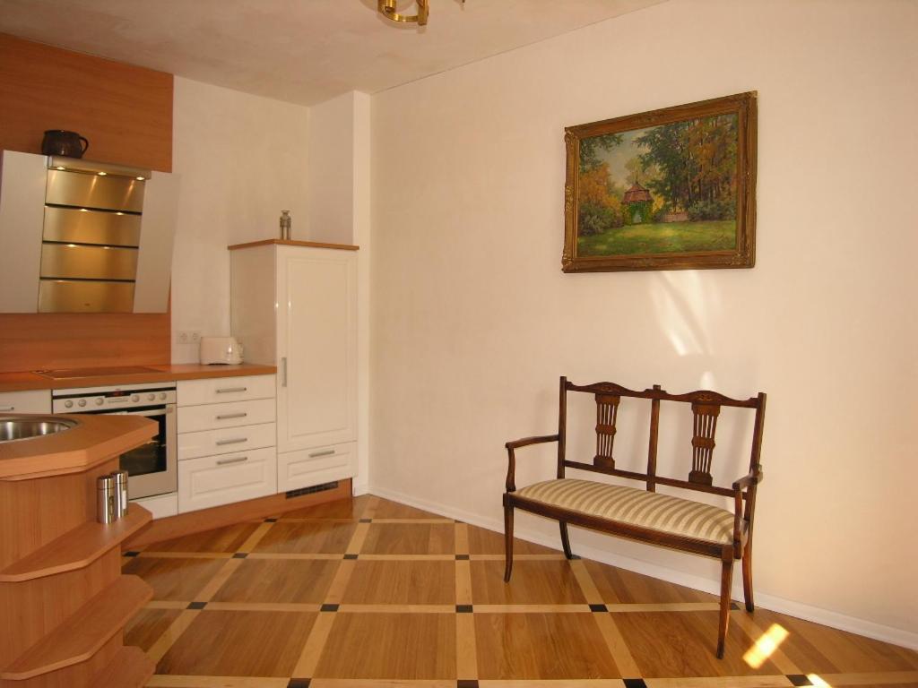 Apartmenthaus Albrechtsburg Bad Schandau Rum bild